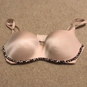 Victoria secret push ups bra